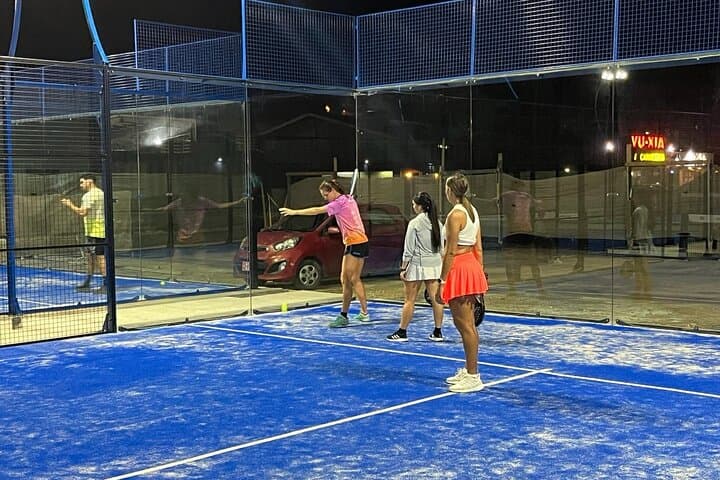 Private Racket Sport Experience in Aruba with ITF Beach Tennis Pro