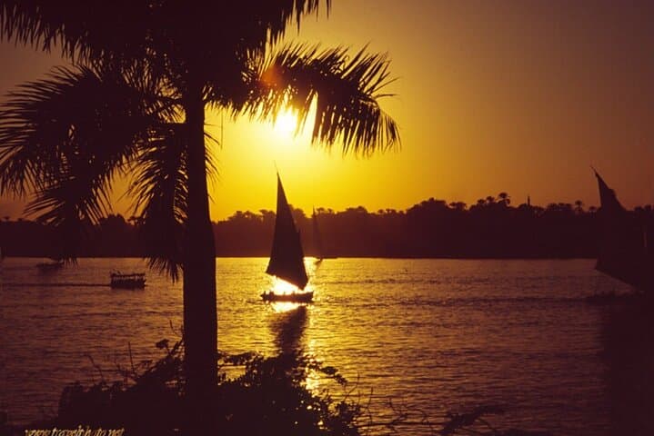 Sunset Felucca Sail on the Nile in Luxor (Private Tour) photo 2