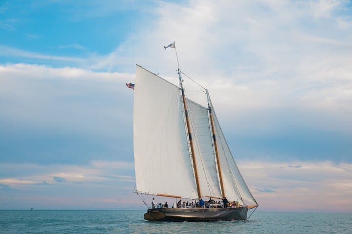 Sail Key West Aboard Schooner America 2.0: 90-Minute Coastal Cruise with Drinks photo 2