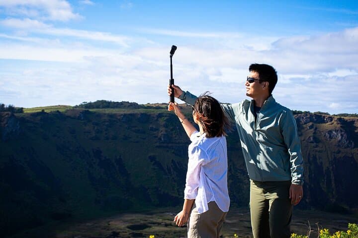 Orongo & Rapa Nui Caves: Private Full-Day Ancestral Tour from Hanga Roa