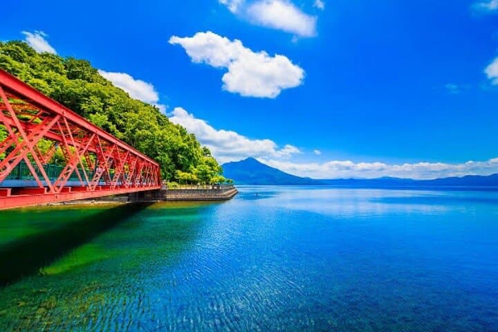 Lake Shikotsu: Clear-Water Day Tour with Fishing and Marukoma Onsen photo 3