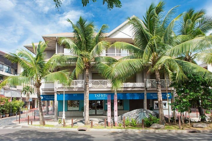 Papeete Express Stopover: Quick Downtown Walk, Market Visit & Luggage Storage in Tahiti photo 3