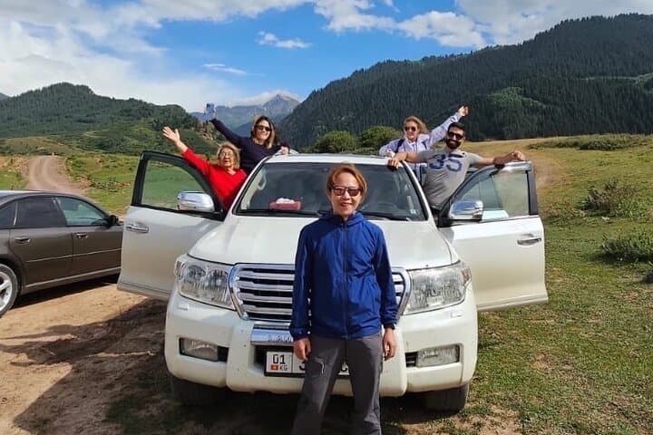 10-Day Kyrgyzstan Adventure: Nomads, Alpine Lakes & Ancient Silk Road Sites photo 2