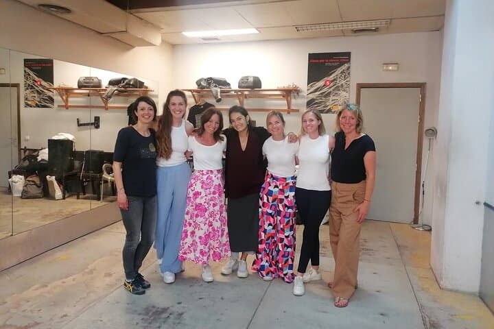 Madrid Latin Dance & Salsa Class on Calle de Santa Isabel — Learn Salsa in 60 Minutes photo 6