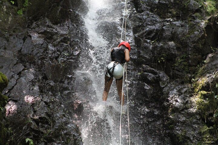Arenal Canyoning & Río Balsa Rafting: La Fortuna Combo Adventure photo 3