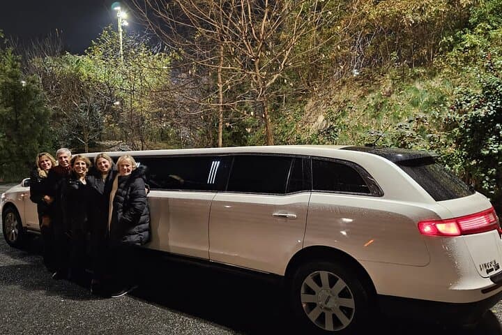 NYC Limo City Tour: Private Manhattan Sightseeing by Limo, SUV or Van photo 4