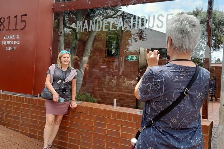 Half-Day Johannesburg and Soweto Guided Tour: History, Culture & Vilakazi Street photo 3