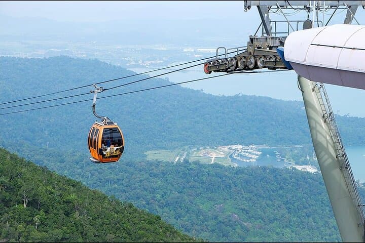 Langkawi SkyCab, SkyBridge & 500‑ft Parasailing: A High‑Altitude Adventure photo 2