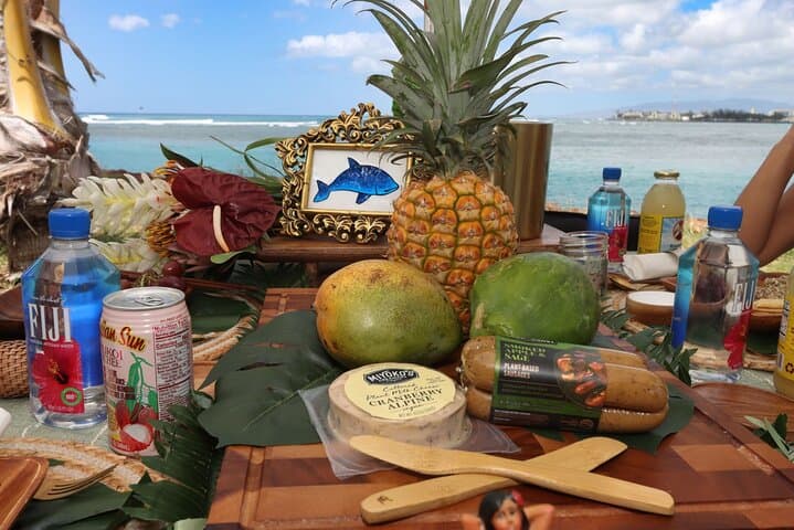 Ala Moana Magic: 2-Hour Aloha Picnic & Photoshoot at Magic Island photo 2