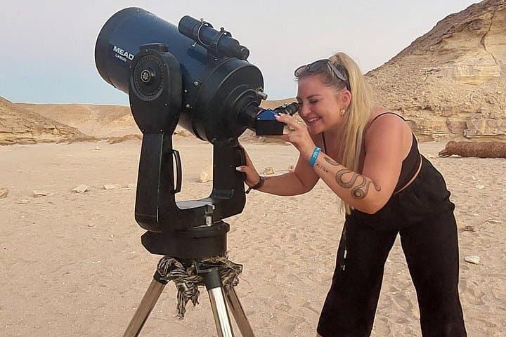 Hurghada Bedouin Evening: 4WD Desert Safari, Handicrafts & Stargazing photo 2