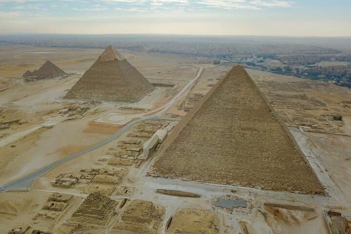 Luxury 5-Day Cairo, Luxor & Abu Simbel Tour — Pyramids, Temples & Nile Culture photo 1