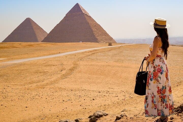 3-Day Private Tour Cairo Giza Luxor — Pyramids, Temples & Egyptian Museum