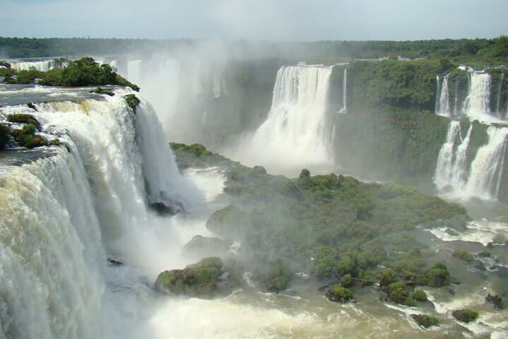 2-Day Private Tour to Iguaçu Falls: Brazil & Argentina Highlights photo 3