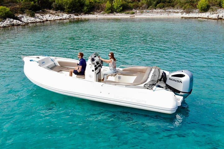 Private Speed Boat Tour from Trogir: Blue Lagoon, Brac, Hvar & Šolta in a Day photo 4