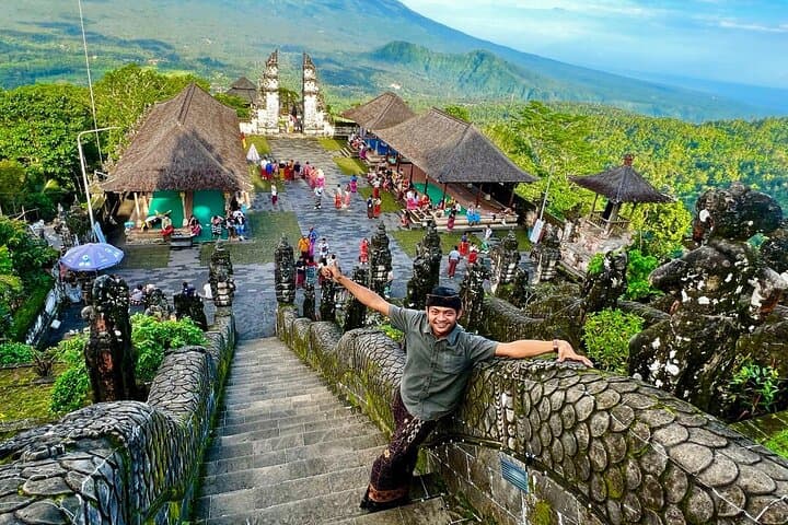 Lempuyang Temple Entrance Ticket — All-Inclusive Guide to Bali's Sacred Gates and Agung Views photo 2