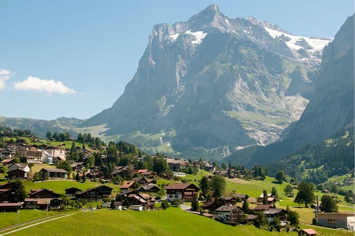 Bernese Oberland Day Trip from Zurich: Grindelwald, Lauterbrunnen & Interlaken photo 2