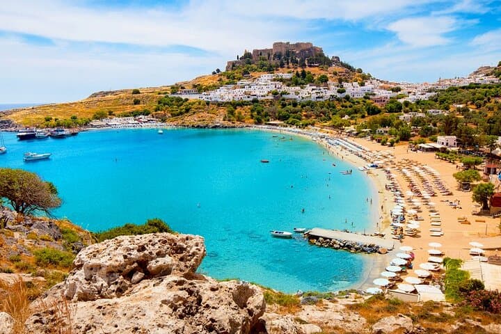 Private tour: Best of Rhodes & Lindos — Mandraki, Old Town & Acropolis photo 1