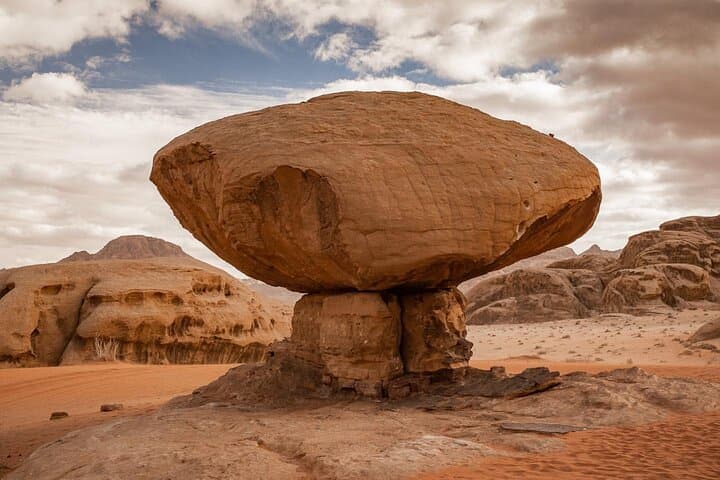 Eight-Day Jordan Adventure: Petra, Wadi Rum, Dead Sea & Amman