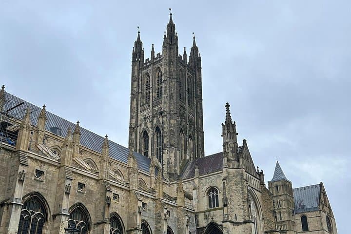Canterbury Cathedral Day Trip with Oxford PhD Guide — Thomas Becket, Medieval Canterbury & Hever Castle photo 3