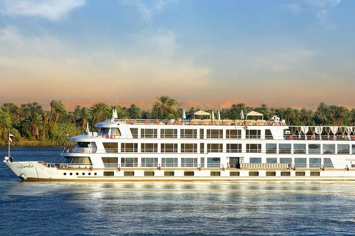 10-Day Egypt Highlights: Cairo, Aswan & Luxor with Nile Cruise