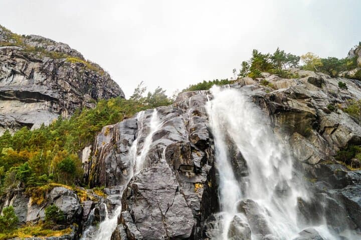 Stavanger Waterfalls, Caves and Pulpit Rock Boat Tour on Lysefjord photo 6