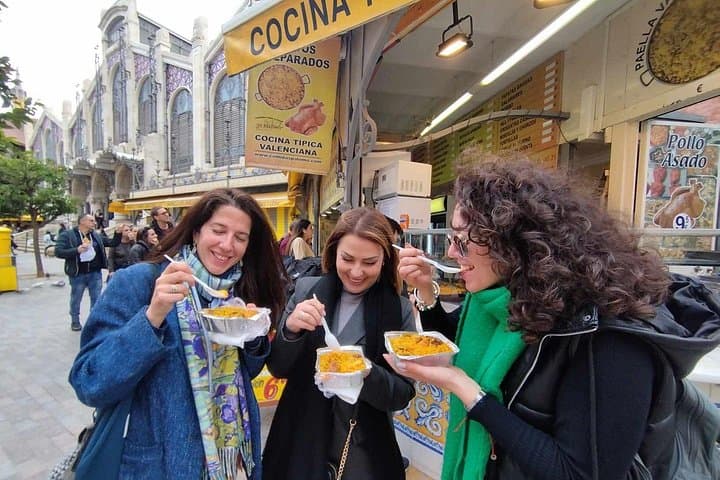Taste of Valencia: Mercado Central Tapas Walk & Historic Paella Experience photo 2