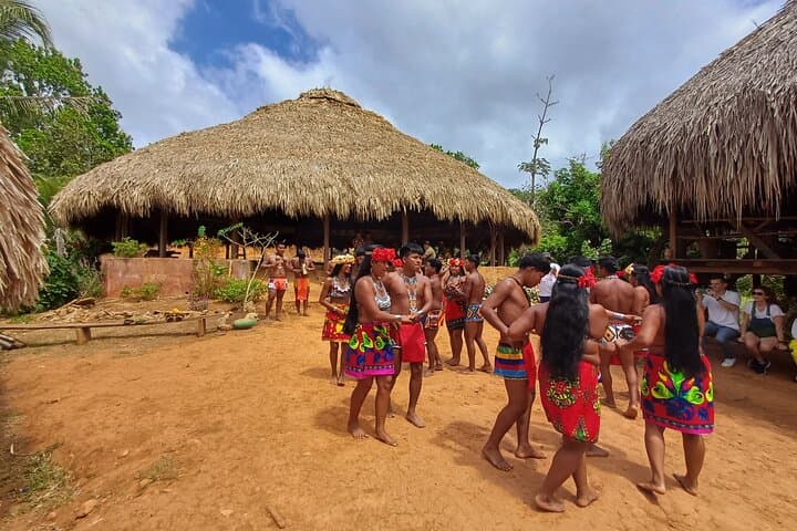 Embera Waterfall & Rainforest Day Tour — Chagres National Park photo 5