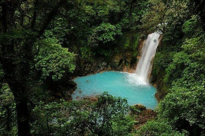 Rio Celeste Waterfall, Tubing & Lunch — Full-Day Adventure from La Fortuna