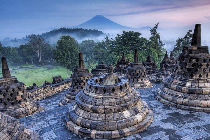Borobudur Sunrise, Merapi Jeep and Prambanan: Private Day Tour from Yogyakarta photo 1