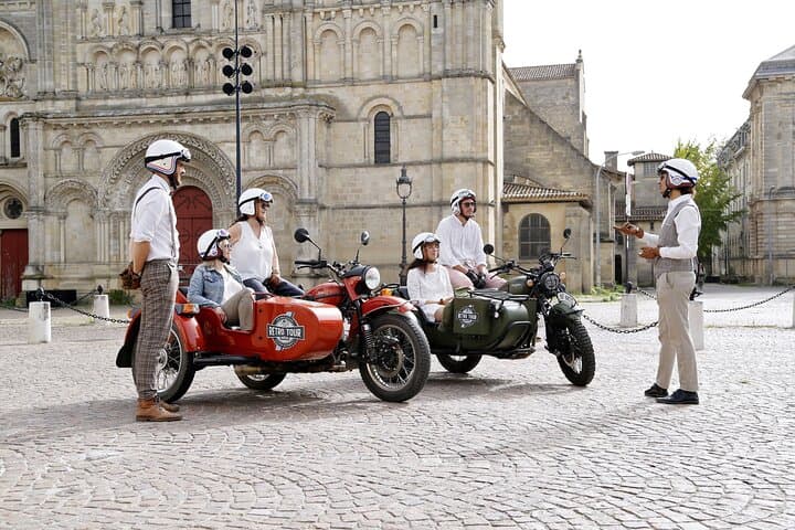Private Bordeaux Sidecar Tour with Wine Tastings — 3-Hour Historic City Ride
