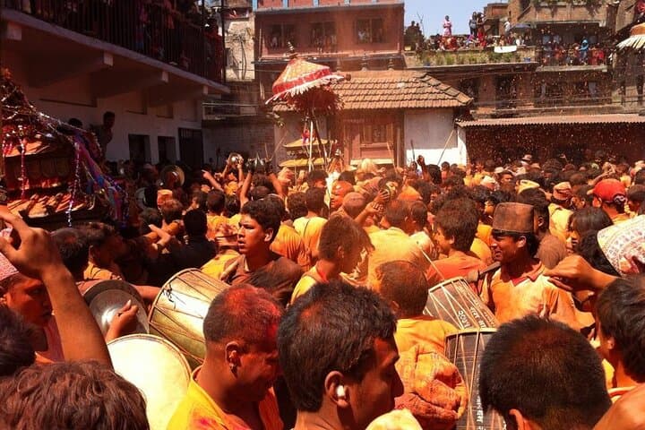 Bisket Jatra: Bhaktapur's Nepali New Year — 12-Day Cultural Immersion photo 5