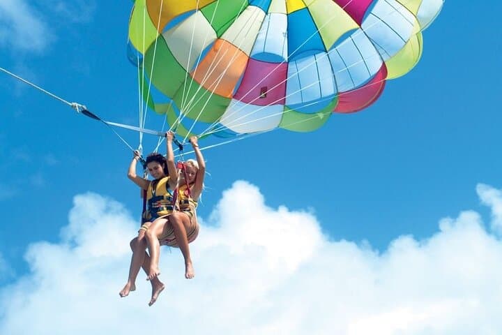 Hurghada Parasailing: Soar Above the Red Sea with Hotel Transfer photo 4