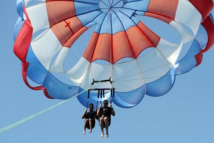 Parasailing Over Naama Bay: 40–50m Flight in Sharm El Sheikh photo 4