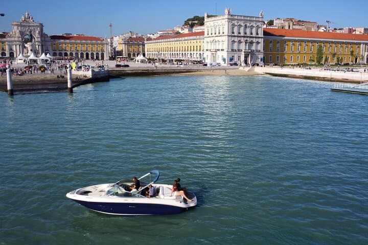 Private Lisbon Sunset Boat Tour on the Tagus — Highlights and Practical Tips photo 2