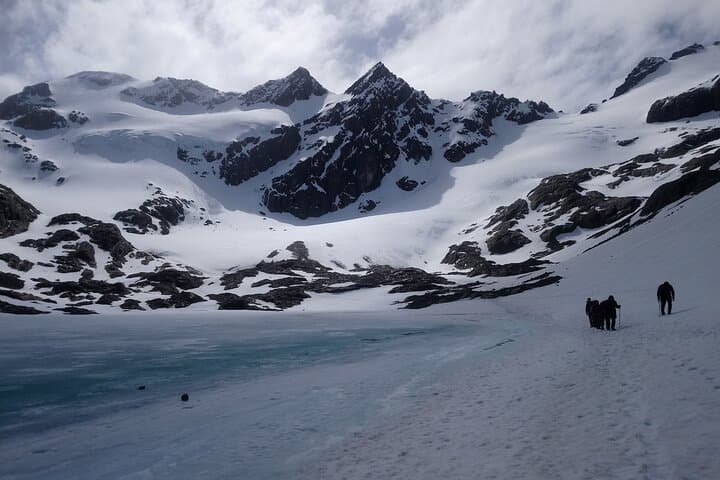 Trek to Vinciguerra Glacier and Laguna de los Témpanos — Day Hike from Ushuaia photo 3