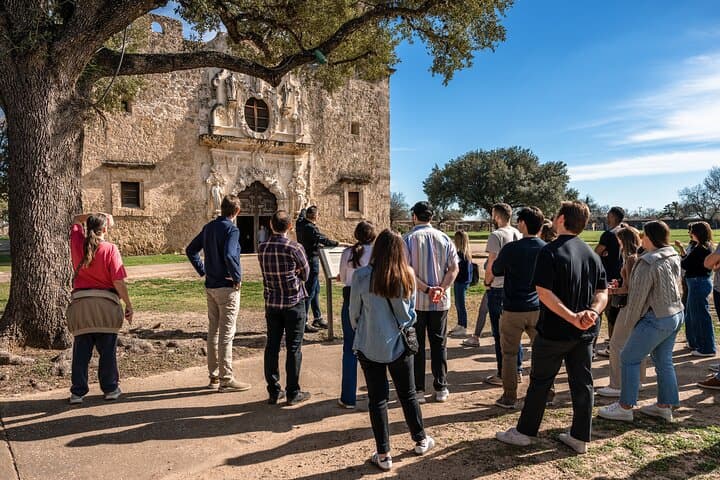 San Antonio Missions & Pearl District: Half-Day Private Tour in a Luxury SUV photo 3
