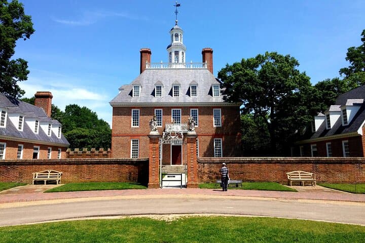 Colonial Williamsburg Private Day Tour from Washington DC — Full-Day Historic Immersion