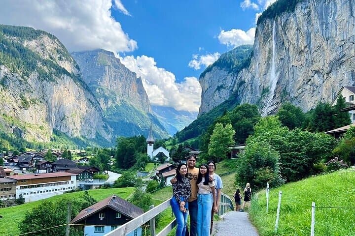 Lauterbrunnen Valley Walk with Cheese, Chocolate & Trümmelbach Waterfalls photo 3