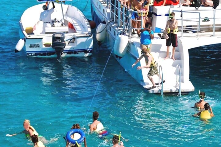 Montego Bay Party Catamaran and Snorkeling Tour — Sun, Sea and Reggae photo 2
