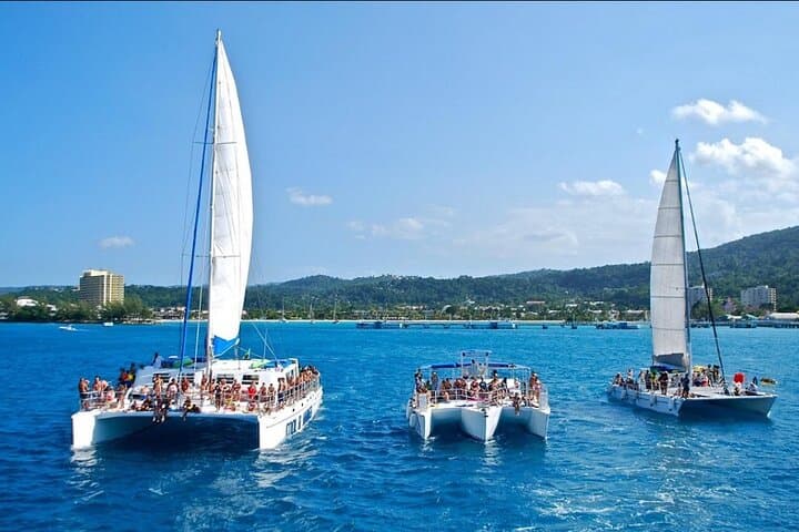 Montego Bay Party Catamaran and Snorkeling Tour — Sun, Sea and Reggae photo 4