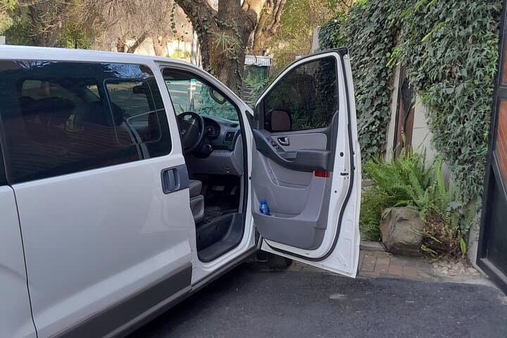 Johannesburg Private Chauffeured Flexi Drive — 5-Hour Custom Transport