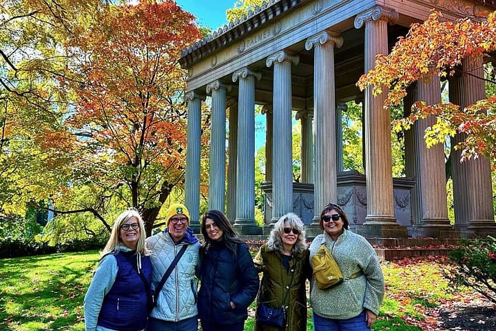 Deep Pockets of Graceland Cemetery: Chicago Historical Walking Tour photo 3