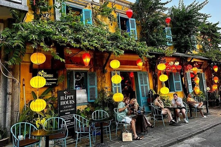 Marble Mountain & Hoi An Night Tour: Sampan Ride, Lanterns, and Cave Views photo 2