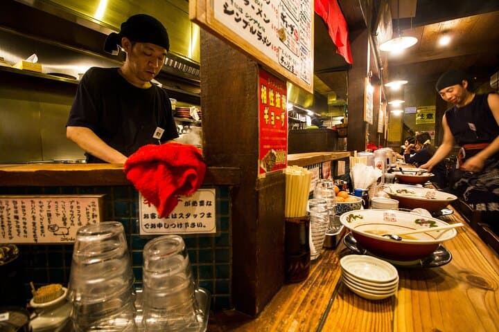 Shibuya Walking Tour: Hachiko, Crossing & Local Eats with a Local Guide photo 4