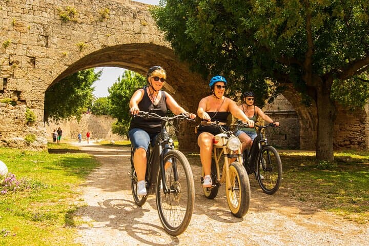 Mediaeval Rhodes E-bike Highlights & Sunset Photo Tour photo 2