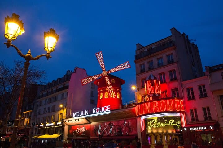 Seine Dinner Cruise with Eiffel Tower Access and Moulin Rouge Show — Paris Night Experience photo 3