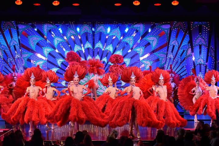 Moulin Rouge and Seine River Cruise with Champagne — Paris Night Combo photo 5