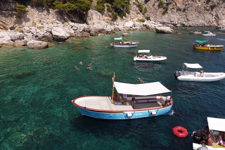 Capri Gozzo Tour (3 Hours): Swim, Grottos & Faraglioni photo 6