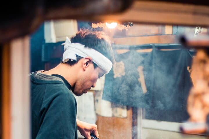 Private Tokyo Walking Tour: Highlights, Tsukiji Market & Customizable City Walk photo 3
