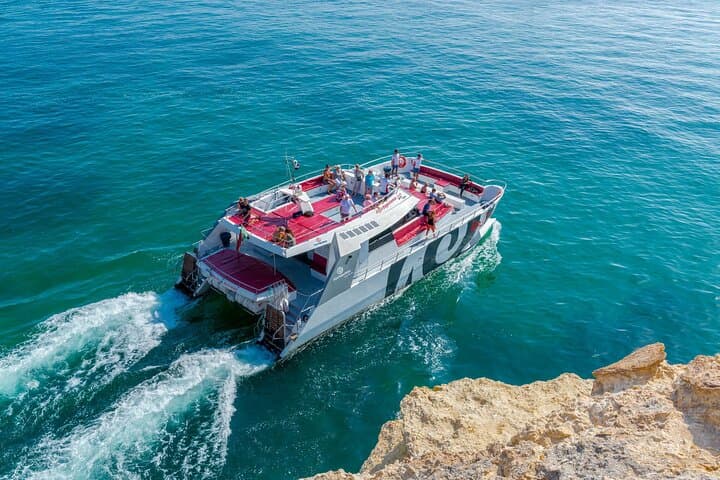 Benagil Sunset Catamaran Tour: 3-Hour Algarve Coastline Cruise from Albufeira photo 3